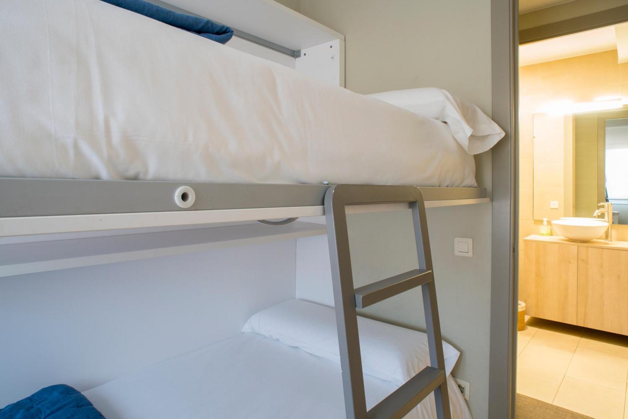 Apartaments Turistics Cardona II Kültér fotó